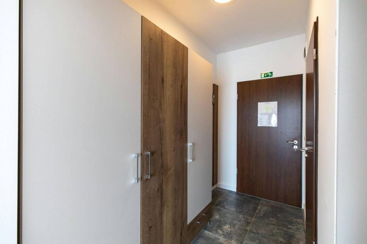 Legyesbenye Aszuvilag Rezidencia With Sauna & Jacuzzi מראה חיצוני תמונה